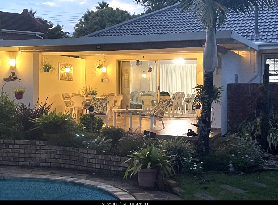 4 Bedroom Property for Sale in Beacon Bay Eastern Cape